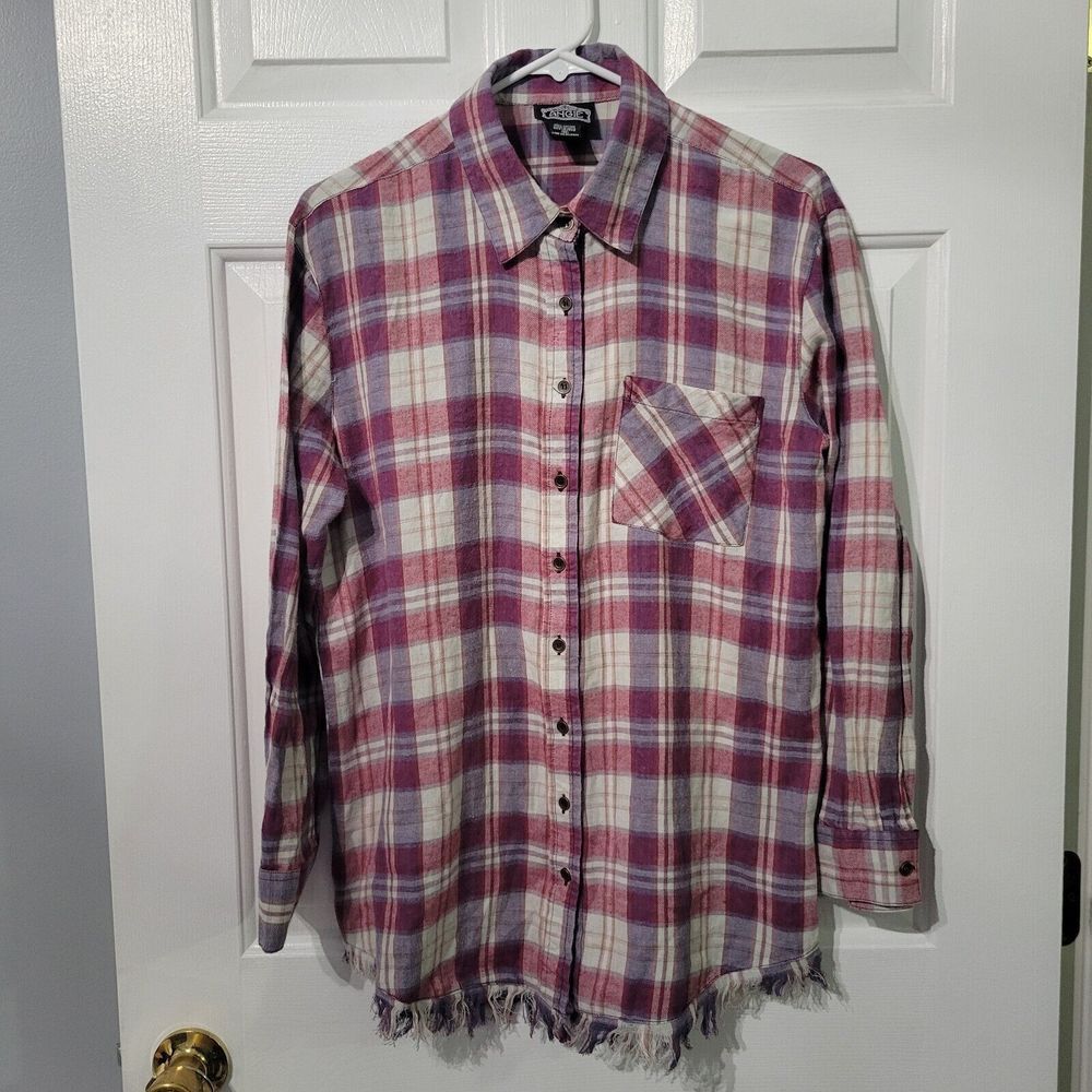 Angie Women's‎ Plaid Flannel With Fringed Hem Size Medium Red/Purple NWOT